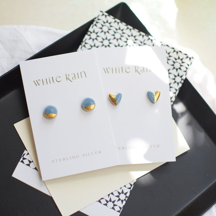 Ceramic stud earrings with gold lustre