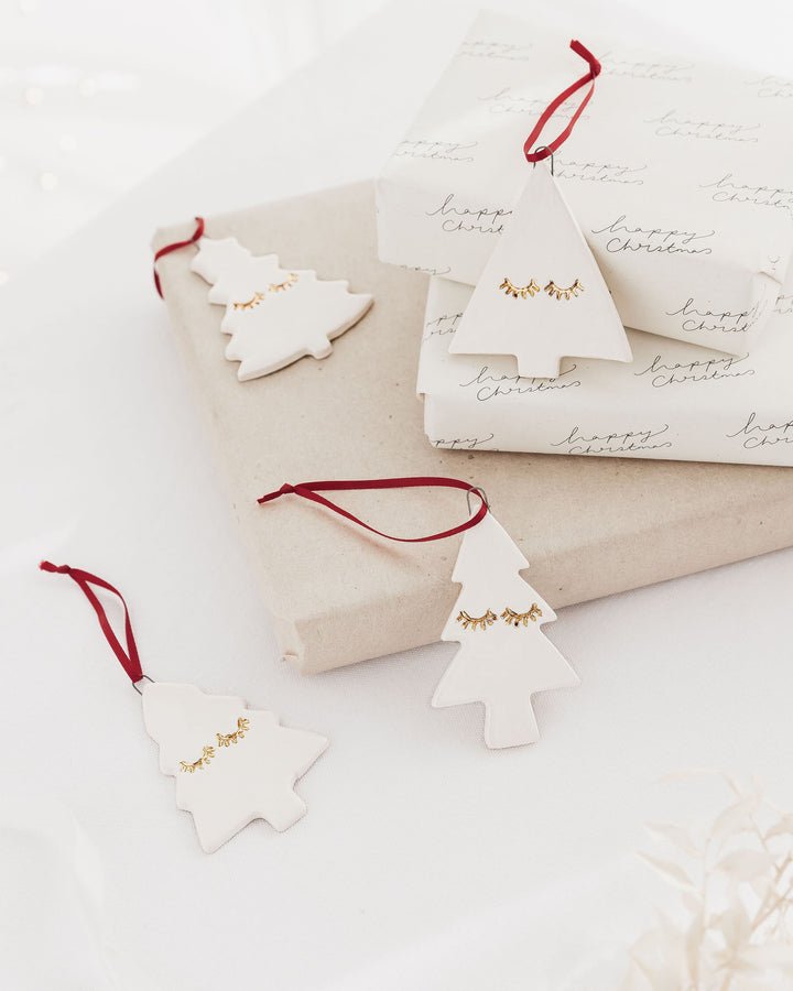 Set of 4 Stylish Christmas Tree Ornaments with 22c Gold Lustre Eyelashes
