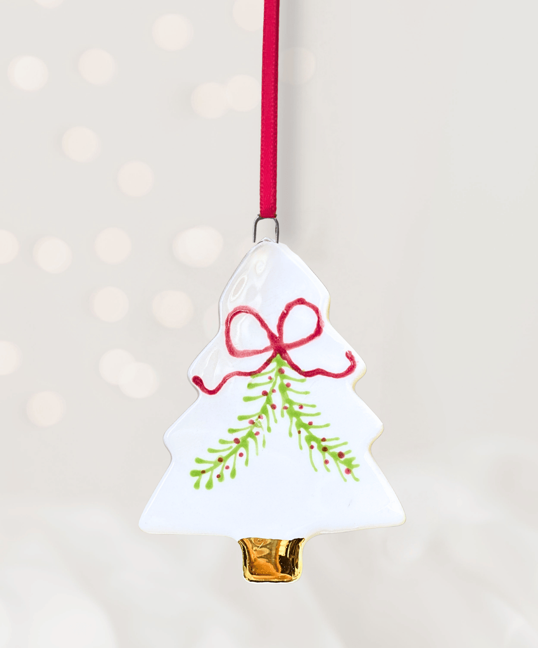 Set 4 Christmas Tree Ornaments with hand painted garlands with bows