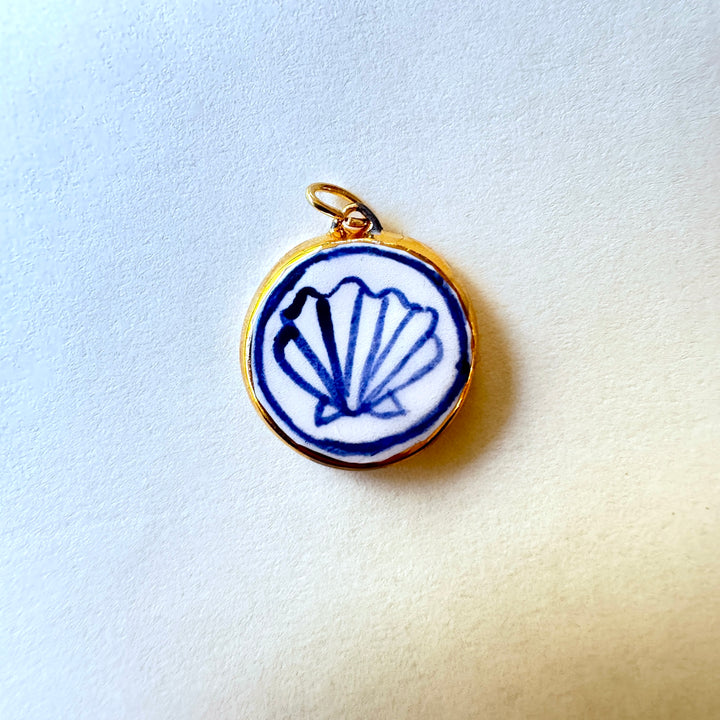 Blue Shell Pendant - Circle