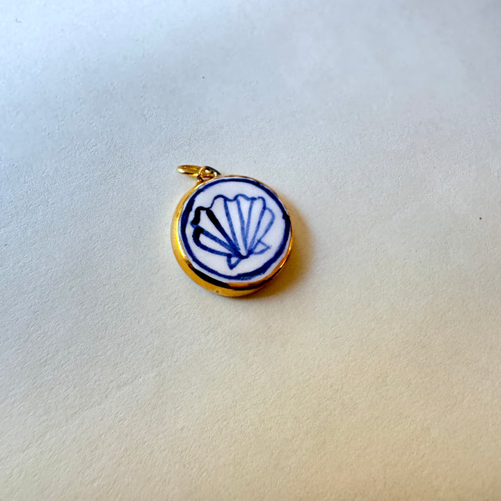 Blue Shell Pendant - Circle