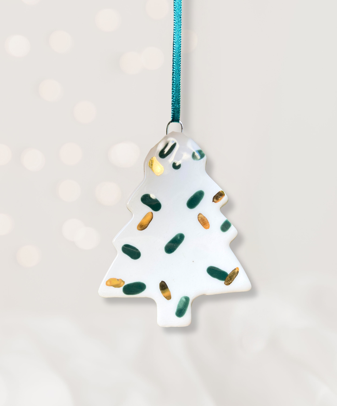 Set of 5  Christmas Tree ornaments