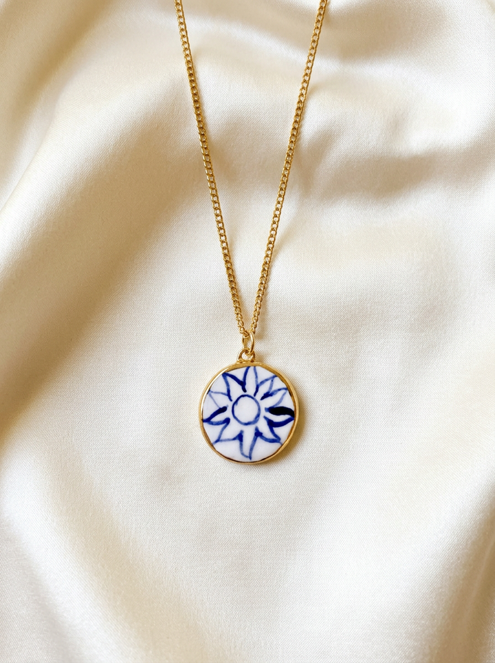 Sunshine Pendant - Circle