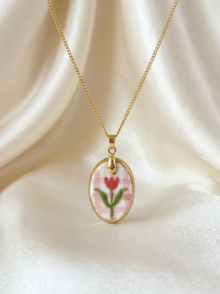 Tulip with Pink Check Pendant  V2 (Oval)