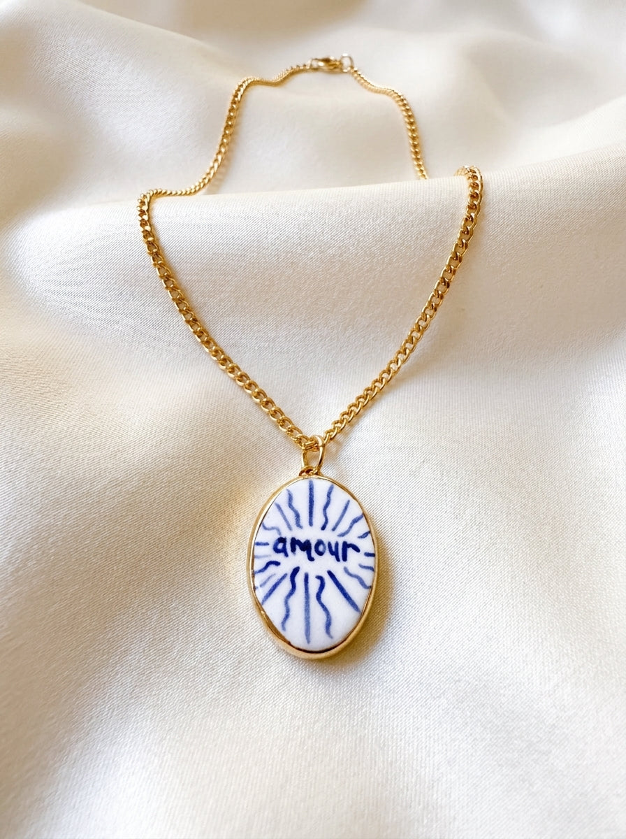 Amour Pendant